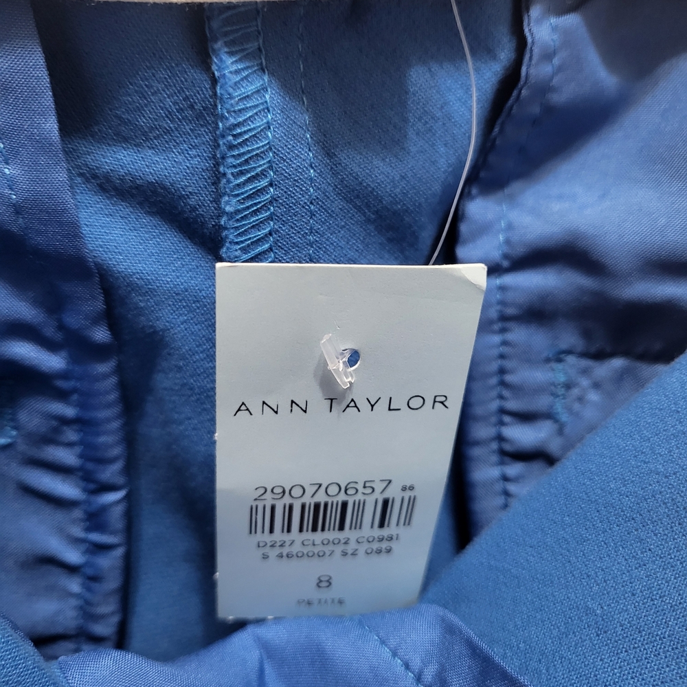 Ann Taylor Women’s Blue Dress Pants – Size 8P - Picture 5 of 5